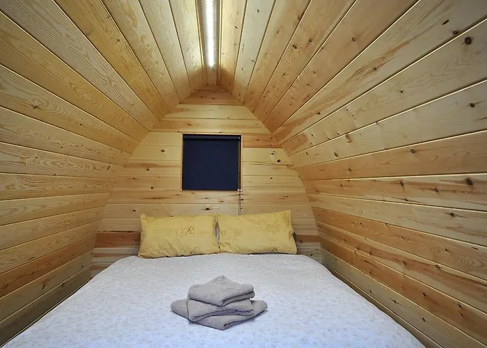 Wolds Glamping